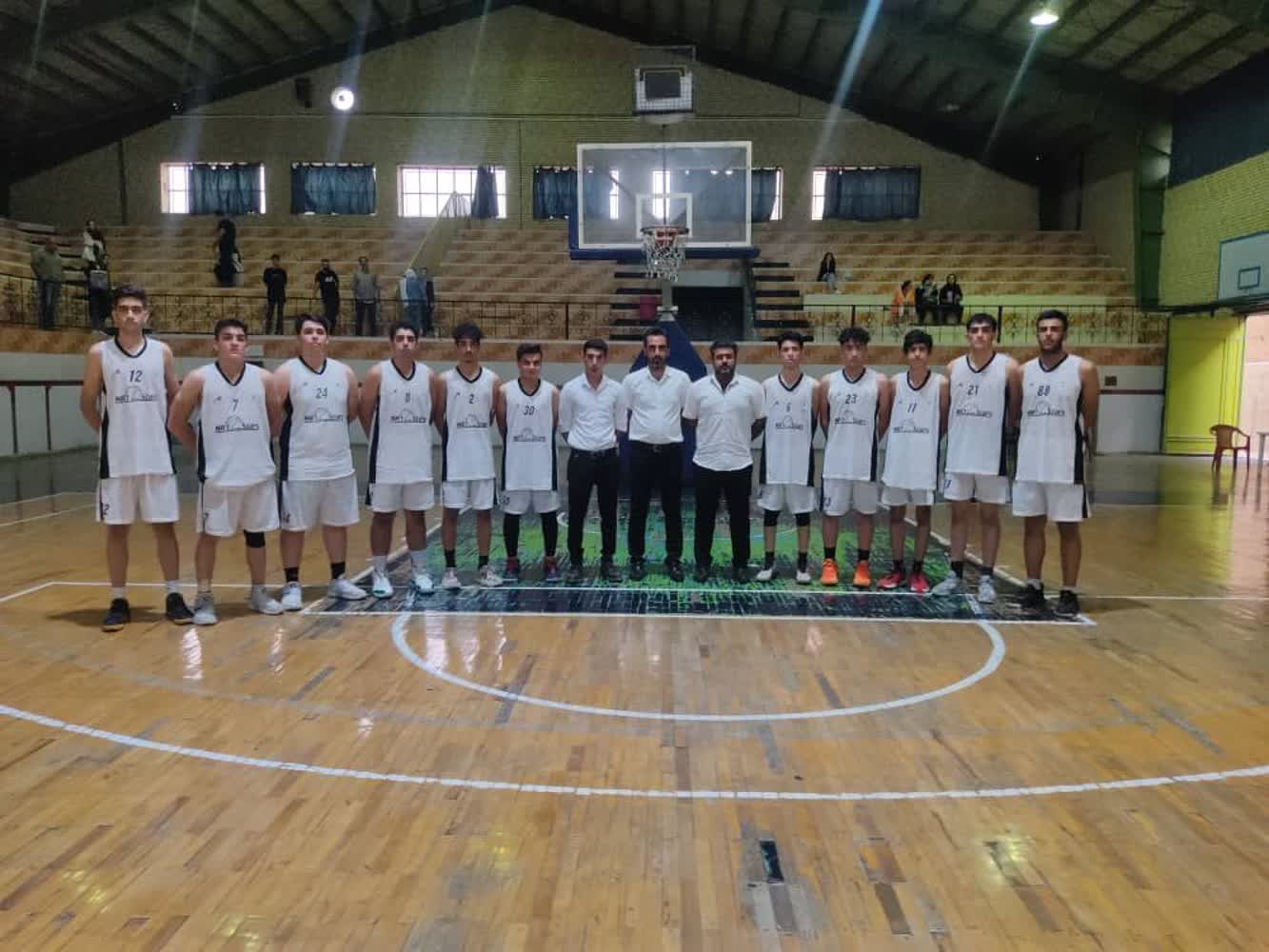 حضور تیم بسکتبال ستارگان پارس شهرستان جهرم، در مرحله رفت از دور دوم مسابقات بسکتبال لیگ برتر کشور