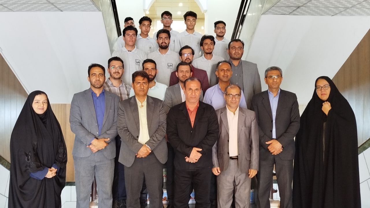 اعزام تیم‌های دانش‌آموزی هنرستان فنی آیت‌الله حق‌شناس جهرم به مسابقات بین‌المللی ربوکاپ آزاد ایران